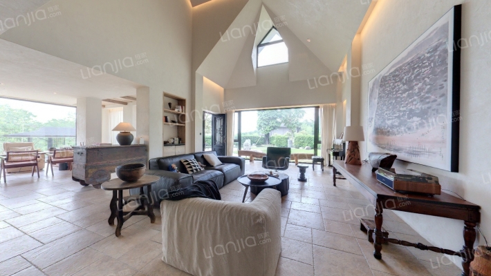 高尔夫江景别墅二手房实景图