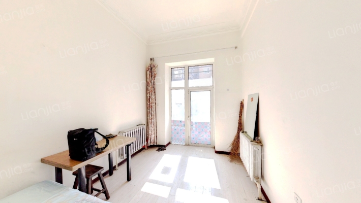 城东新居C区二手房实景图