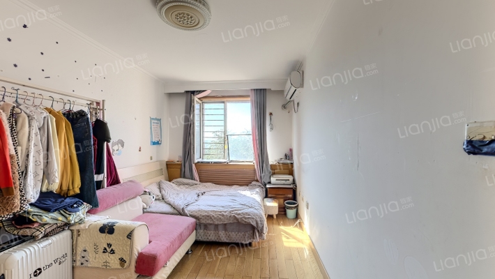 新民小区二手房实景图