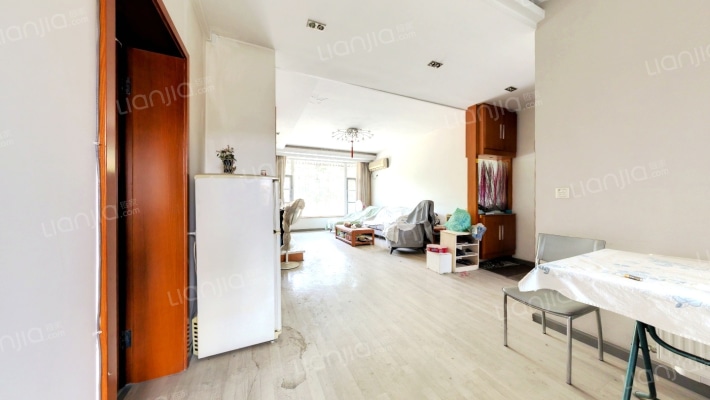 岷山路二段2号二手房实景图