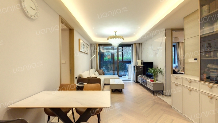 尚汇豪庭三期二手房实景图