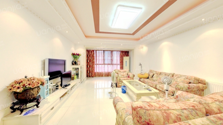 育松骏苑二手房实景图