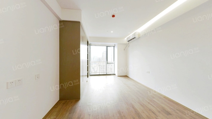 荣安星空里二手房实景图