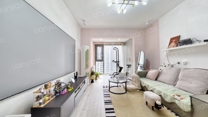 长冶南阳御龙府一期二手房实景图