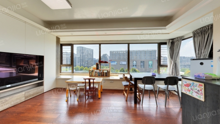 万科中央公园二手房实景图