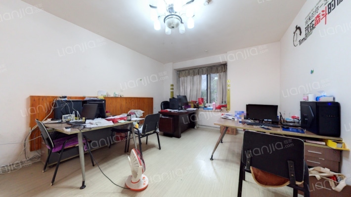 成都花园望郡二手房实景图