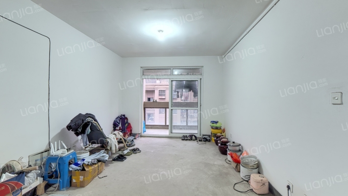 石雪公寓西区二手房实景图