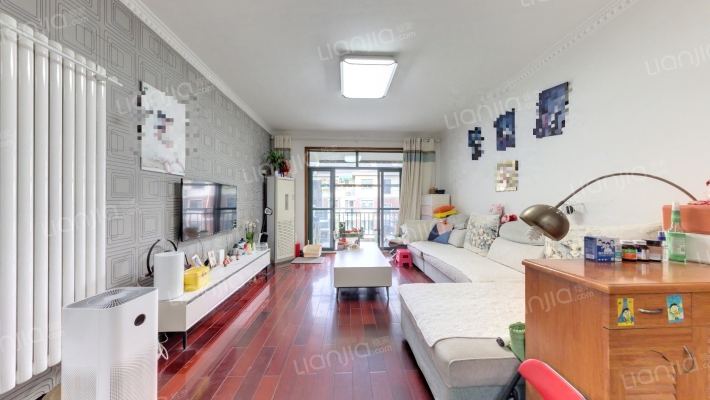 东方华府二手房实景图