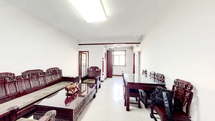 河北鸣鹿服装集团公司宿舍二手房实景图