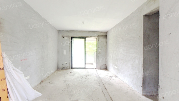 半岛豪庭二手房实景图