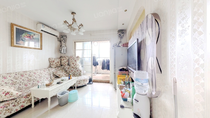 蜜糖小区二手房实景图