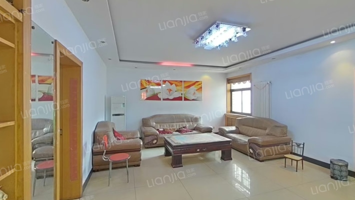 法院公寓二手房实景图