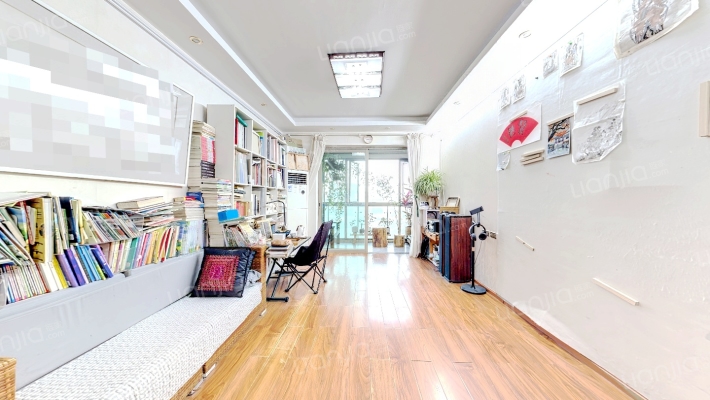 光谷新世界汇贤邸二手房实景图