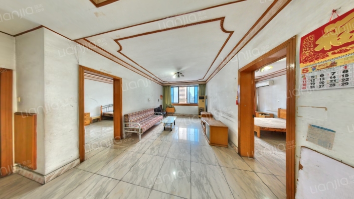 勤俭巷101号二手房实景图