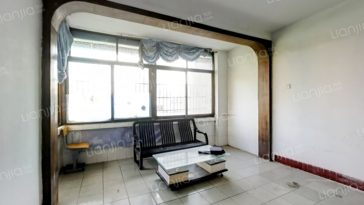 四化建家属区二手房实景图