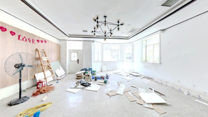 维多利亚庄园二手房实景图