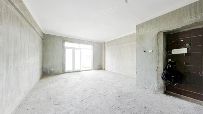 永隆米兰春天二手房实景图