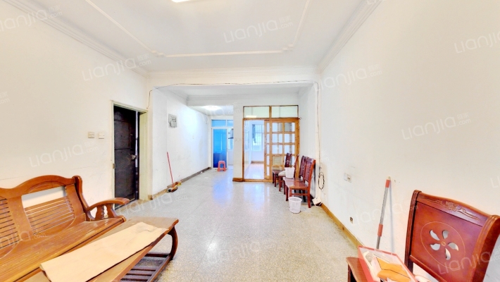 前横路127号 二手房实景图