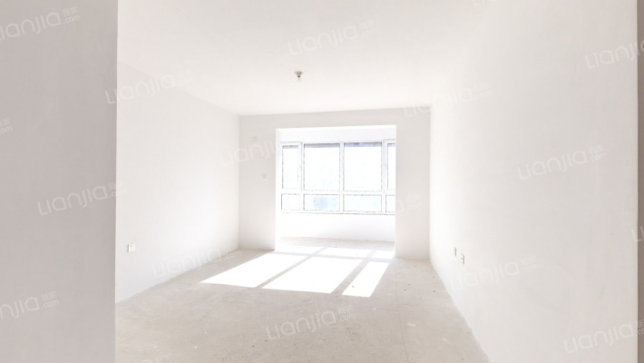 美域天成二手房实景图