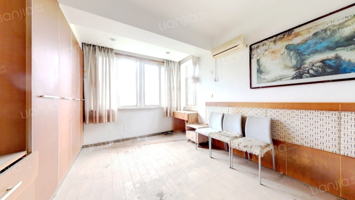 高雄路91号二手房实景图