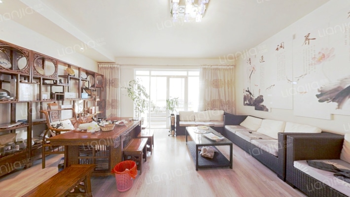 江东耀龙康城二手房实景图