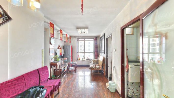 和荣苑二手房实景图