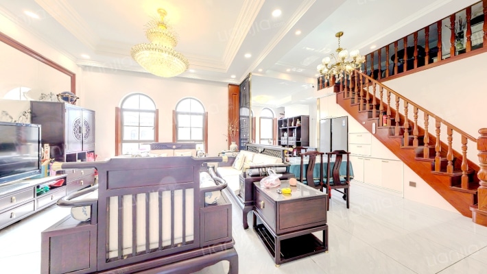 绿城理想之城-蓝庭A区二手房实景图