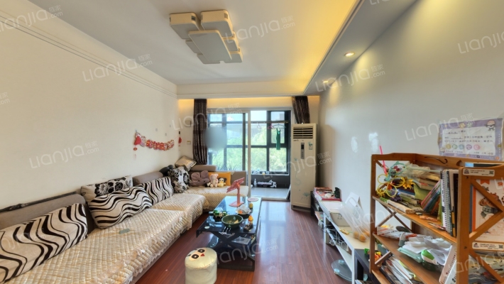 万科金域华府三期二手房实景图