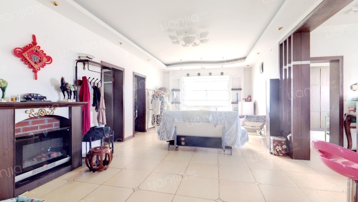 东里路1号院二手房实景图