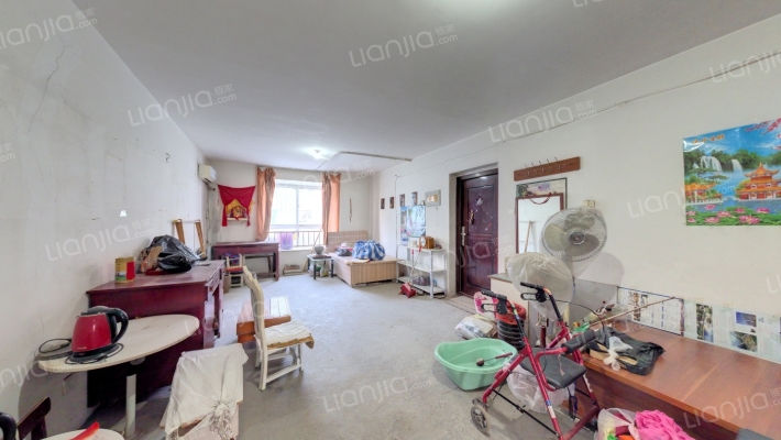 沁苑小区二手房实景图