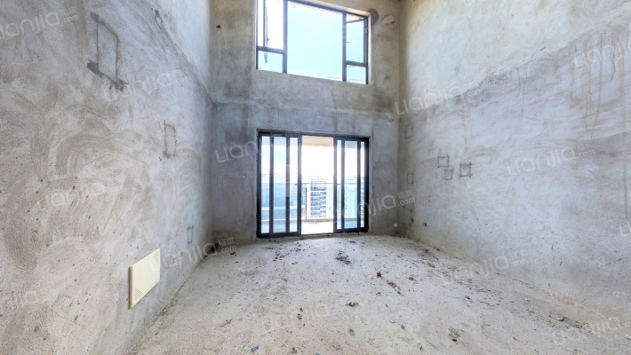 枫丹白露B区二手房实景图