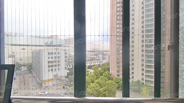 解放新苑二手房实景图