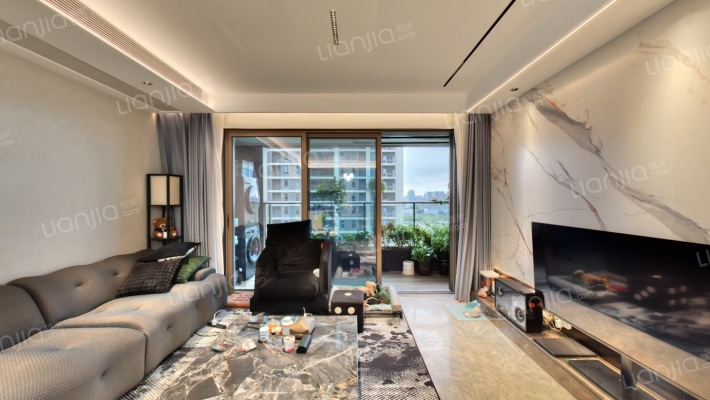 万科·星旅光年二手房实景图