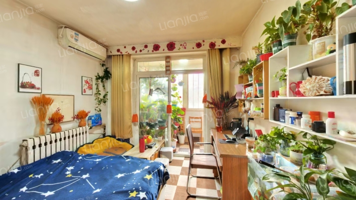 海澜中苑二手房实景图