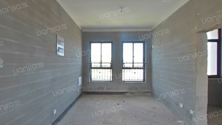 枫丹丽舍二手房实景图