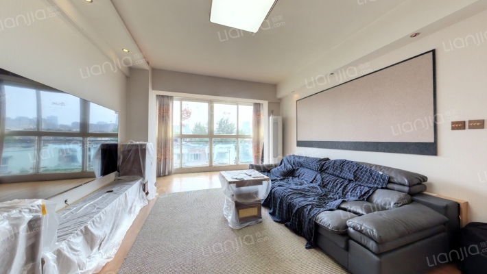 建川梦追湾公馆二手房实景图