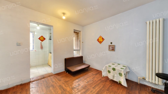 百合花园二手房实景图