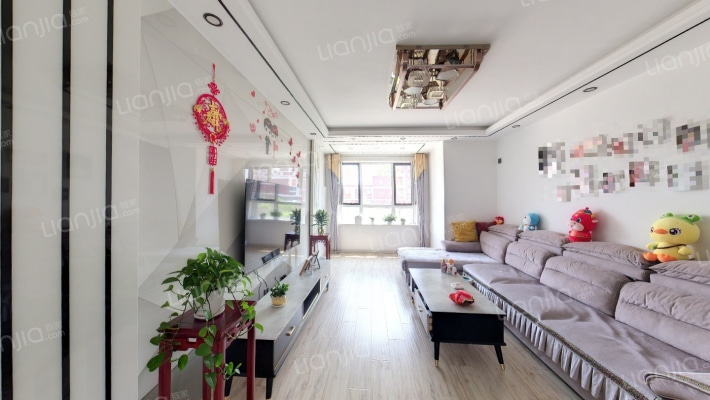 领秀蓝珀湖四期二手房实景图