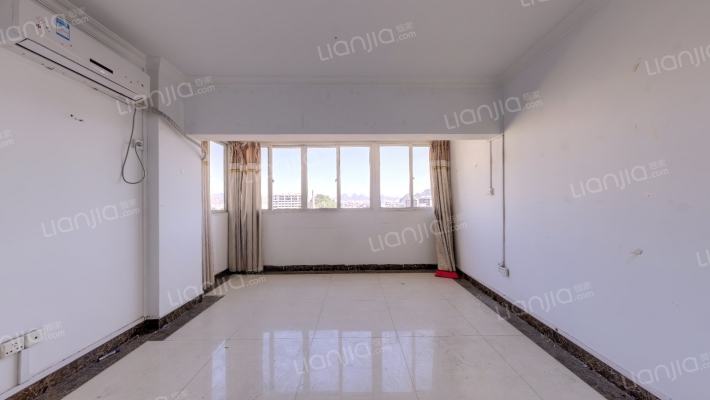 鑫桂佳苑二手房实景图