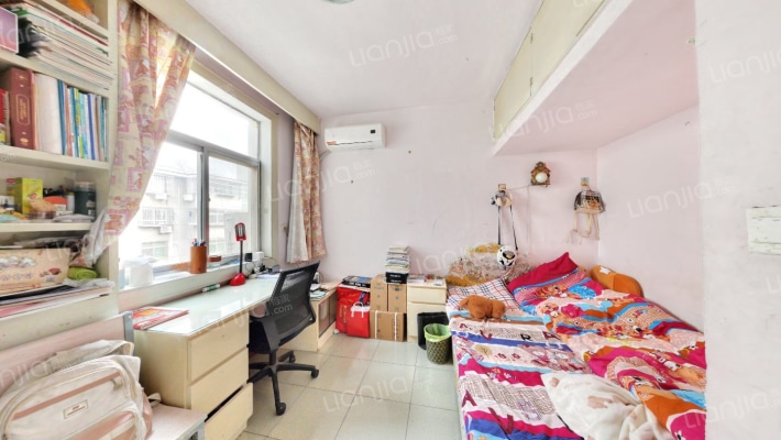 经七路18号院二手房实景图