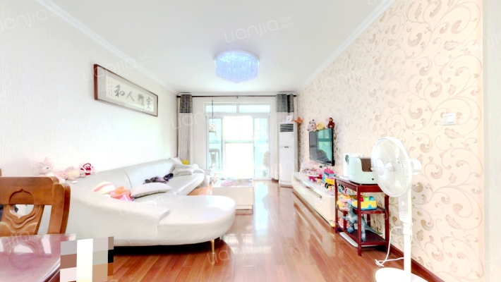 森林湾花园东区二手房实景图