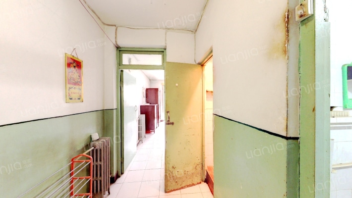 彩霞里二手房实景图