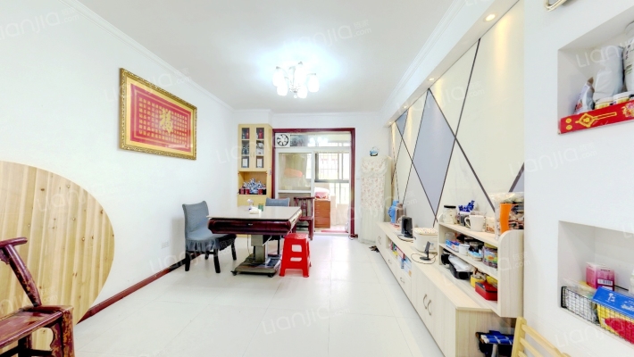 龙江庭苑C区二手房实景图