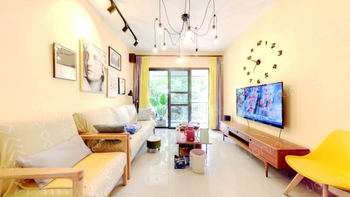 华发新城一期二手房实景图