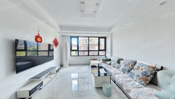 正黄金域世家二手房实景图