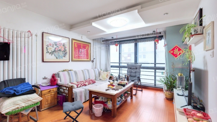 班芙春天一期二手房实景图