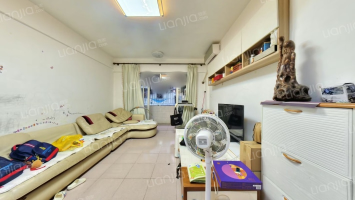 红围街13号二手房实景图