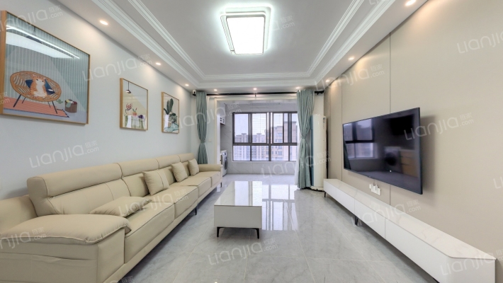 绿地国际博览城二期博隆二手房实景图