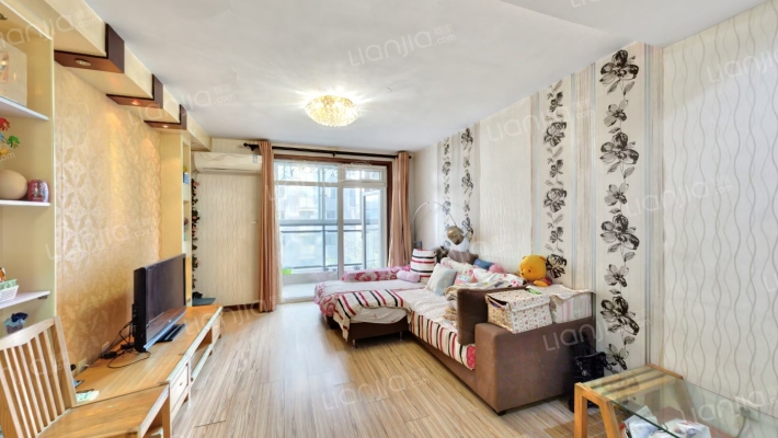 海尔东城国际南区二手房实景图