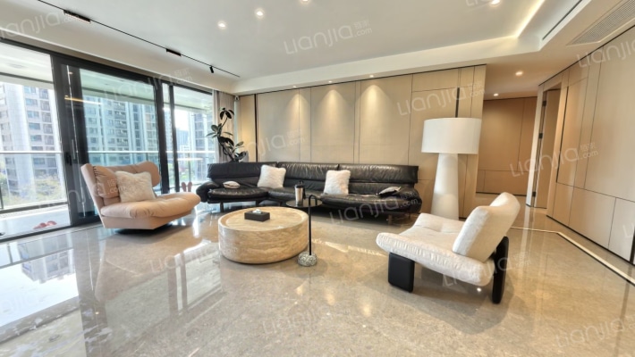 海潮望月城二手房实景图